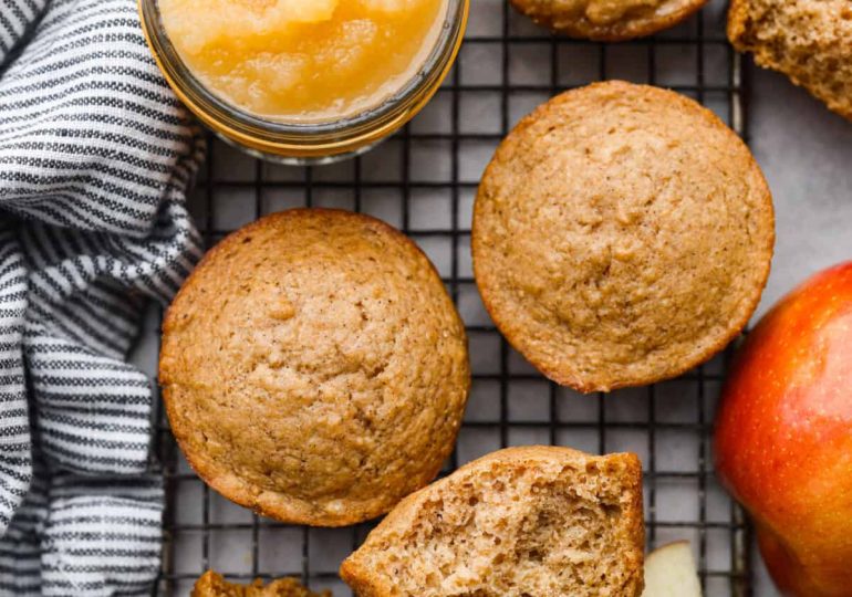 Applesauce Muffins