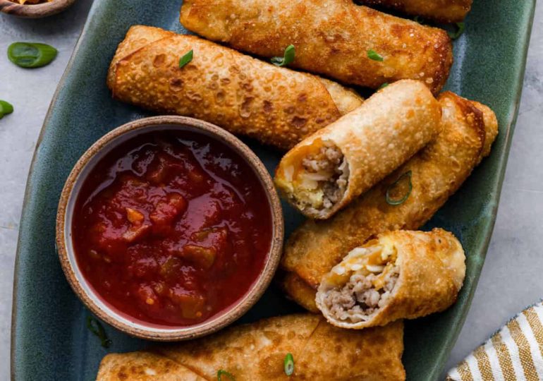 Breakfast Egg Rolls