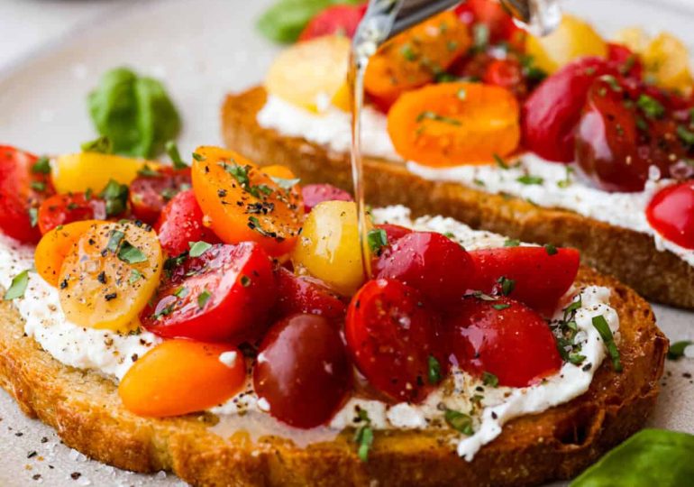 Tomato Toast