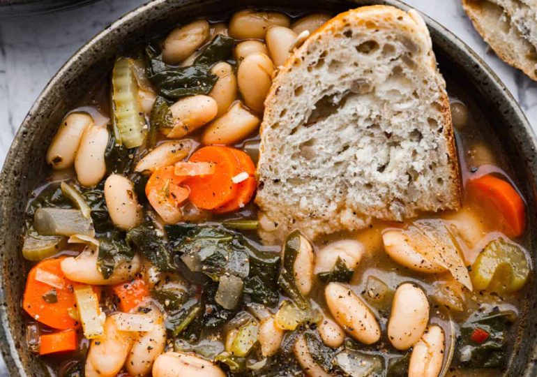 Tuscan White Bean Soup