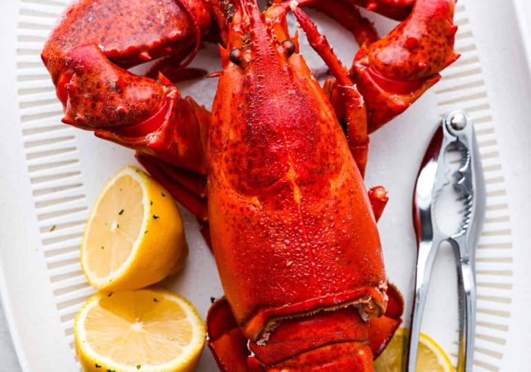 How to Boil Lobster