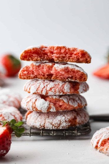 Strawberry Crinkle Cookies